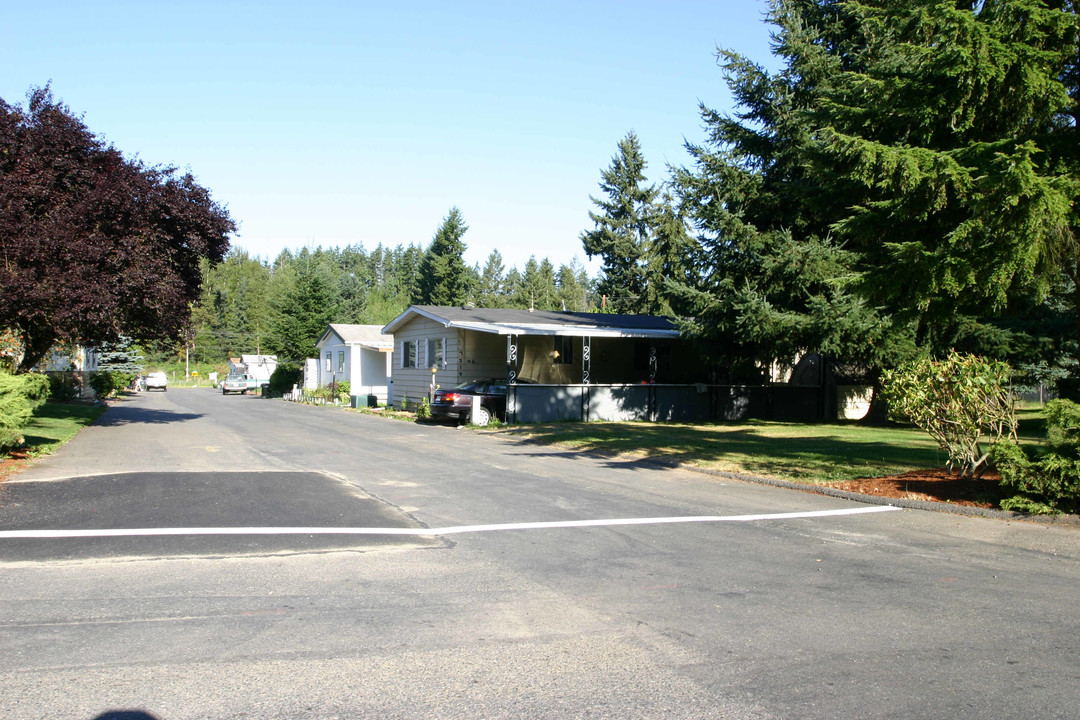 Hidden Glen in Puyallup, WA - Building Photo