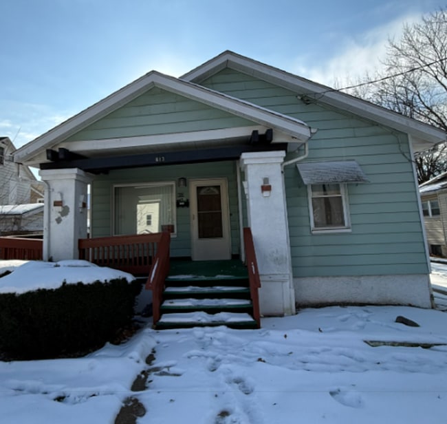 property at 613 Wildwood Ave