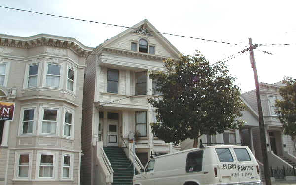 2365 Bryant St in San Francisco, CA - Building Photo