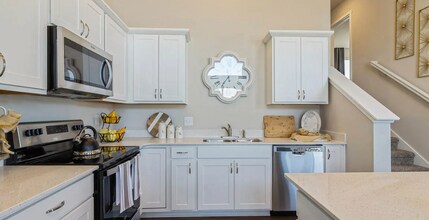 869 NE Traverse Dr in Waukee, IA - Building Photo - Building Photo