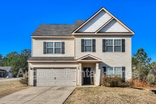 633 Colston Ave in Aiken, SC - Building Photo