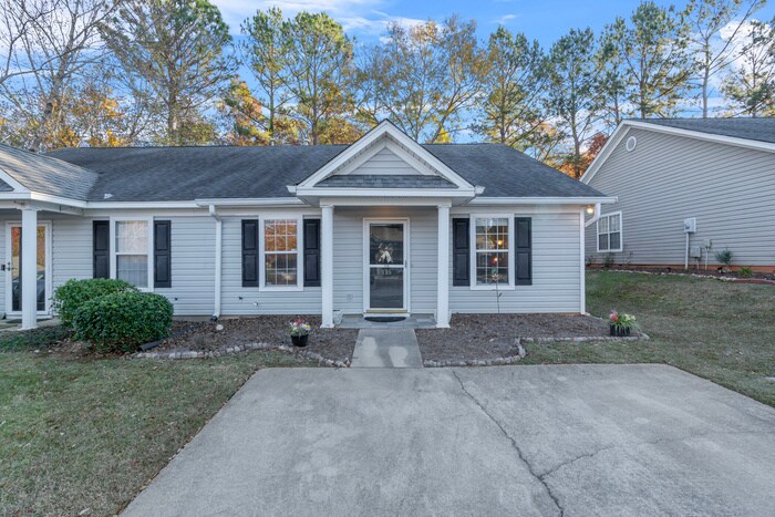 115 Fair Haven Way in Chapin, SC - Building Photo