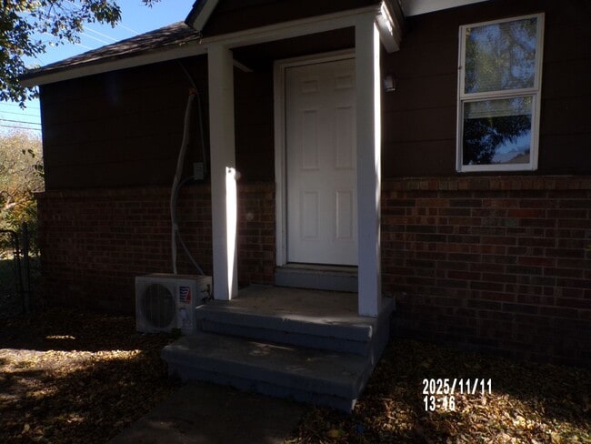 1607 NW Lincoln Ave in Lawton, OK - Building Photo - Building Photo