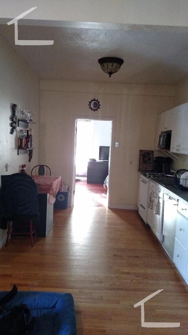 3 Foster St, Unit 1L in Boston, MA - Building Photo - Building Photo