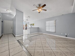 2905 Colleen Cir in Kissimmee, FL - Building Photo - Building Photo