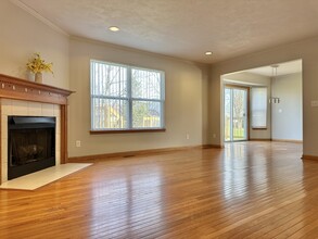 7143 Polo Pl in Loves Park, IL - Building Photo - Building Photo