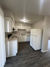 1902 Meadowlark Ln in Charlotte, NC - Building Photo - Building Photo