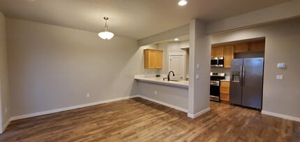 7031 N Geneva Way in Ridgefield, WA - Building Photo - Building Photo