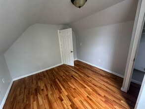 241 Peshine Ave in Newark, NJ - Building Photo - Building Photo