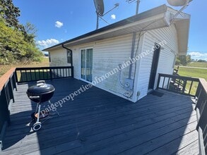 6093 Hwy 62 W in Gassville, AR - Building Photo - Building Photo