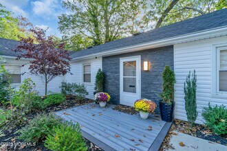 185 Elmwood Rd in Ocean Township, NJ - Building Photo - Building Photo