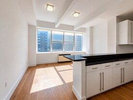50 Murray St in New York, NY - Building Photo