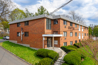 Grafton Place in Hartford, CT - Building Photo - Building Photo