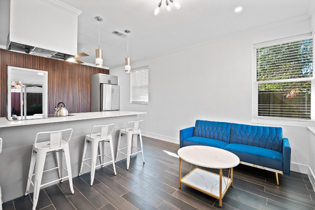 2608 W Swann Ave in Tampa, FL - Building Photo - Building Photo