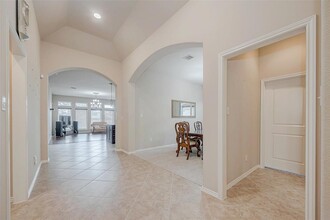 13006 Barkley Bend Ln in Houston, TX - Foto de edificio - Building Photo