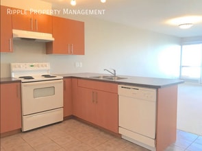 1724 26 Ave SW in Calgary, AB - Building Photo - Building Photo