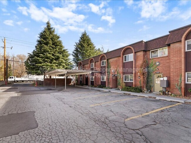 3046 S 300 E in South Salt Lake, UT - Building Photo - Building Photo