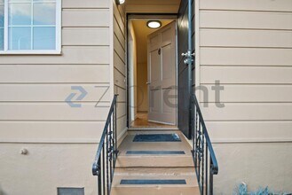 2033 High St in Oakland, CA - Building Photo - Building Photo