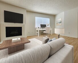 1410 Wellesley Ave in Los Angeles, CA - Foto de edificio - Interior Photo