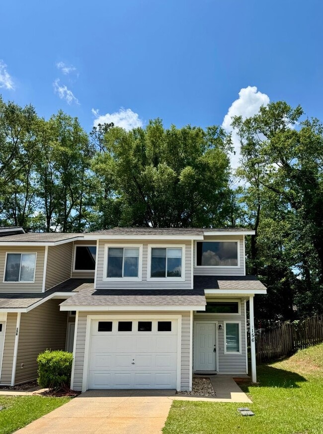 property at 156 Woodfield Pl