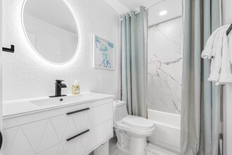 7516 22nd Ave W in Bradenton, FL - Building Photo - Building Photo