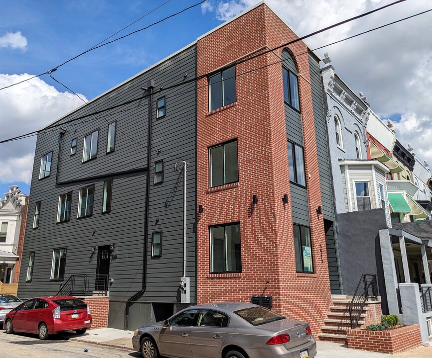 3015 W Oxford St, Unit 1 in Philadelphia, PA - Building Photo