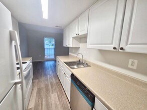 9024 Continental Pl in Hyattsville, MD - Building Photo - Building Photo