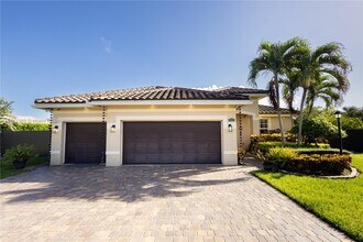 2133 NW 14th Pl in Homestead, FL - Building Photo - Building Photo