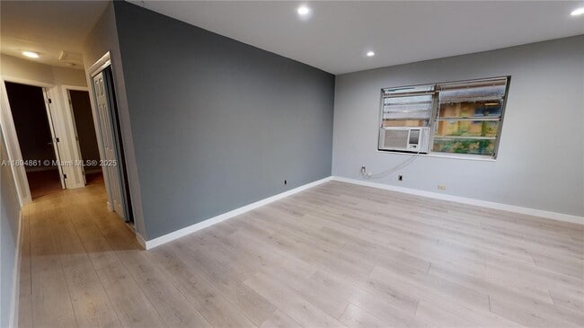 404 NW 21st Terrace in Fort Lauderdale, FL - Building Photo - Building Photo