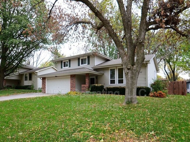 5723 S 152nd Ave Cir in Omaha, NE - Building Photo - Building Photo