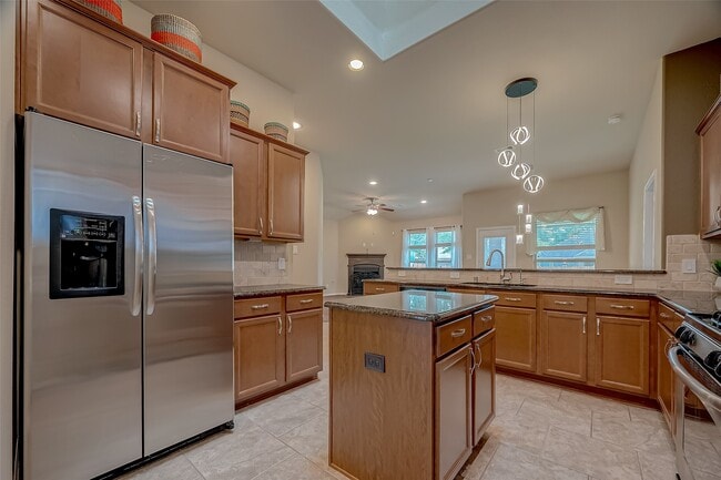 property at 2431 Garden Falls Dr