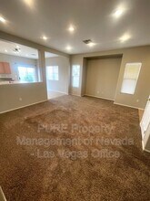 7036 Dillseed Dr in Las Vegas, NV - Building Photo - Building Photo
