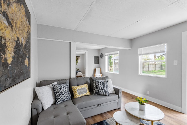 231 Murray St SE in Kentwood, MI - Building Photo - Building Photo