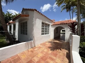 820 Lorca St in Coral Gables, FL - Building Photo - Building Photo