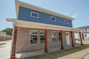 648 N Honey Locust Bnd in Fayetteville, AR - Building Photo