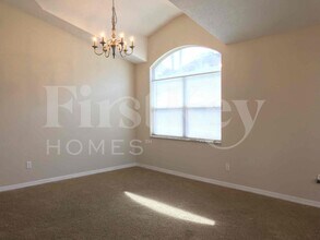 601 Celito Dr in New Smyrna Beach, FL - Foto de edificio - Building Photo