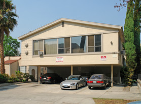 521-523 N Orlando Ave Apartments