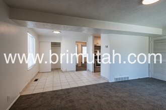 4801 S 1740 E in Holladay, UT - Building Photo - Building Photo