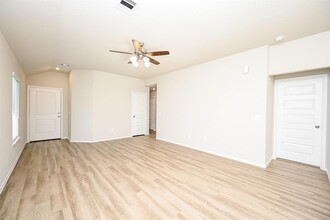 21306 Northern Light Dr in Houston, TX - Building Photo - Building Photo