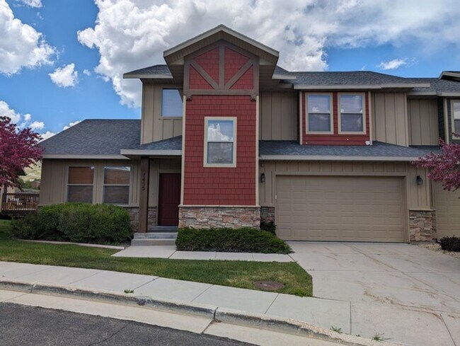 property at 758 W 100 S