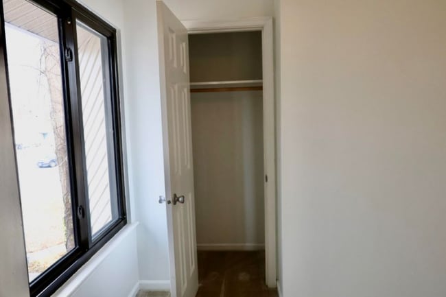 1444 Bridle Creek Blvd in Virginia Beach, VA - Foto de edificio - Building Photo