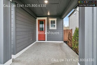 5956 Addison Rd SW in Port Orchard, WA - Building Photo - Building Photo