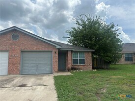 204 Castellon Ct in Killeen, TX - Building Photo