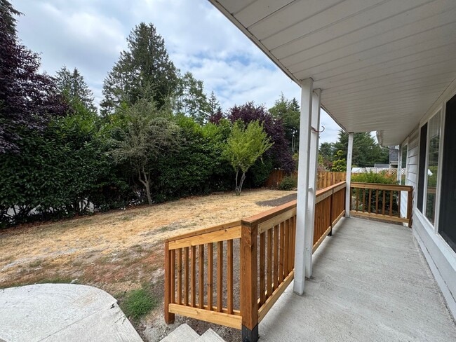 212 SW 132nd St in Burien, WA - Building Photo - Building Photo