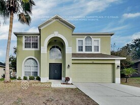 1041 Grand Canyon Dr in Valrico, FL - Building Photo