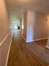 2105 Henderson Dr in Opelika, AL - Building Photo - Building Photo