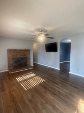 3505 Curtiswood Ln E in Springfield, TN - Foto de edificio - Building Photo