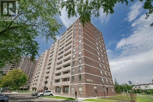 3120-3120 Kirwin Ave in Mississauga, ON - Building Photo - Building Photo