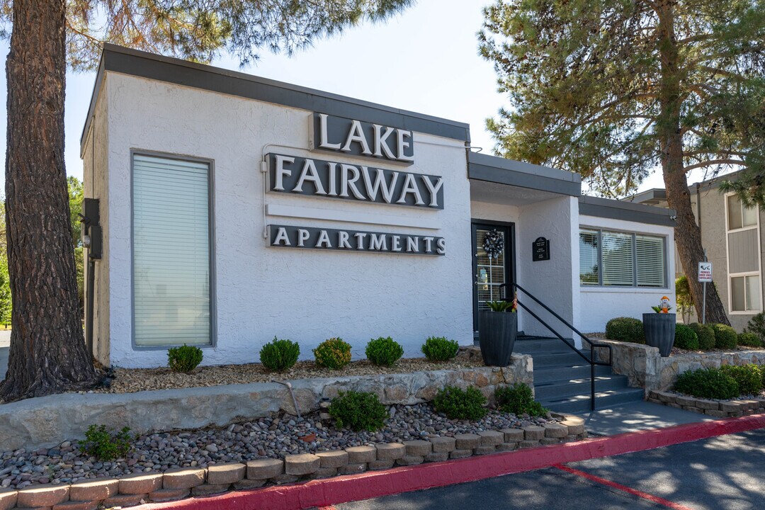 LAKE FAIRWAY in El Paso, TX - Building Photo