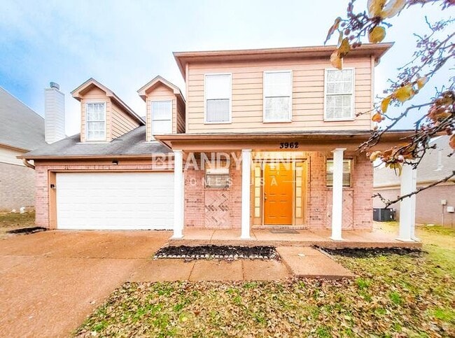 property at 3962 Sunset Lake Cove